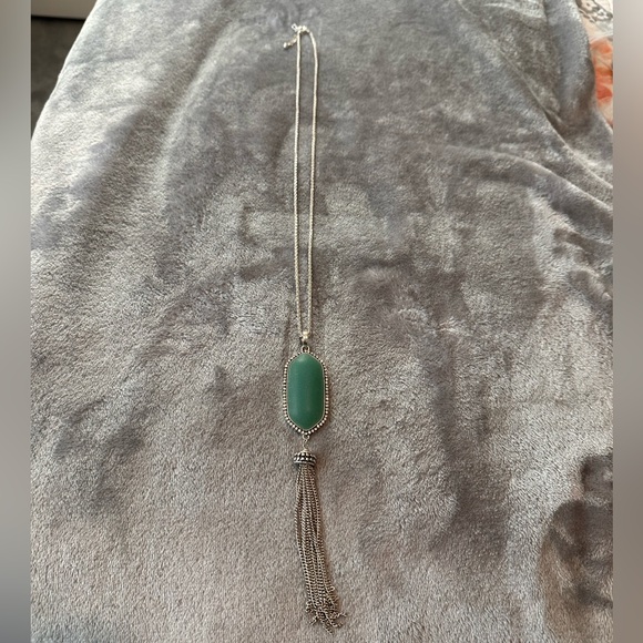 Elegant Silver Tone and Aqua Green Pendant Long Necklace GUC - Picture 3 of 7